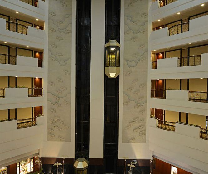 Отель Sun-n-Sand Pune