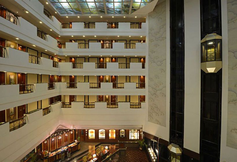 Отель Sun-n-Sand Pune