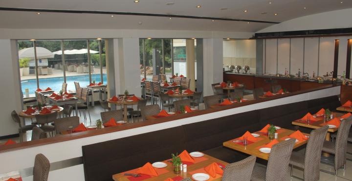 Отель Sun-n-Sand Pune