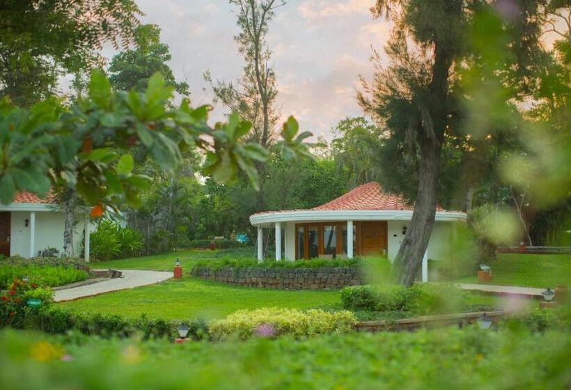 Отель Taj Fisherman’s Cove Resort & Spa, Chennai