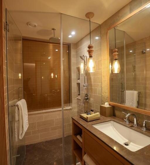 Отель Taj Fisherman’s Cove Resort & Spa, Chennai