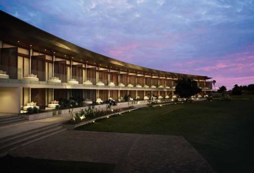 Отель Taj Fisherman’s Cove Resort & Spa, Chennai