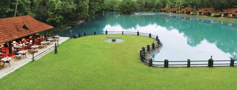 فندق Taj Kumarakom Resort And Spa Kerala