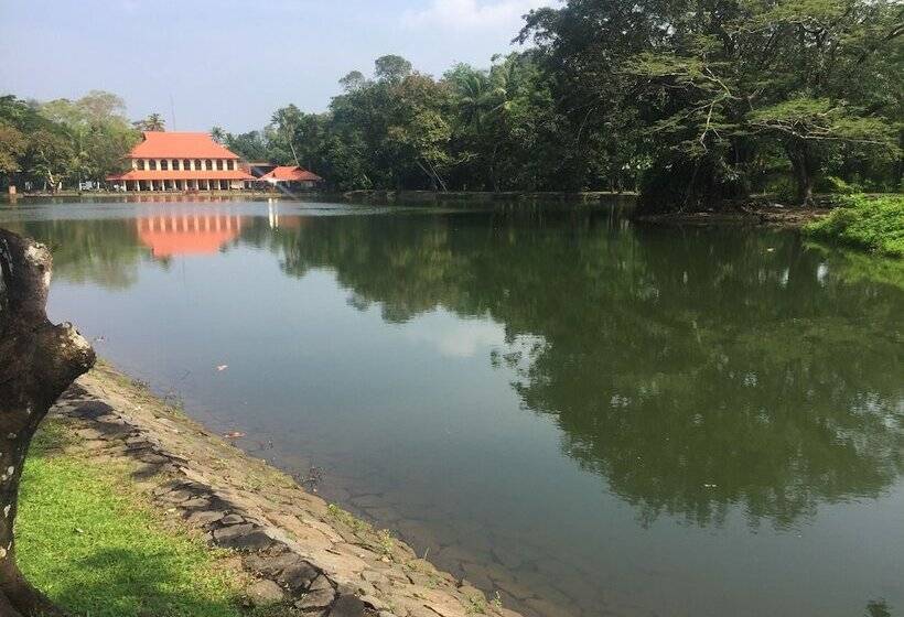 בית מלון כפרי Taj Kumarakom Resort And Spa Kerala