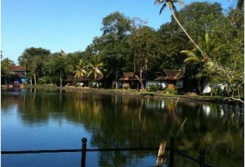 בית מלון כפרי Taj Kumarakom Resort And Spa Kerala