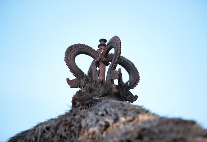 בית מלון כפרי Tandjung Sari