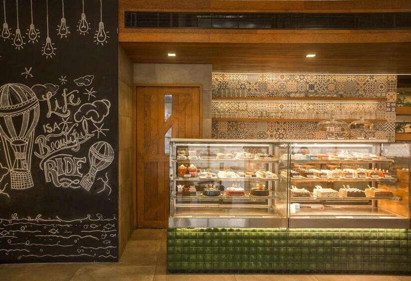 酒店 The Avenue Regent