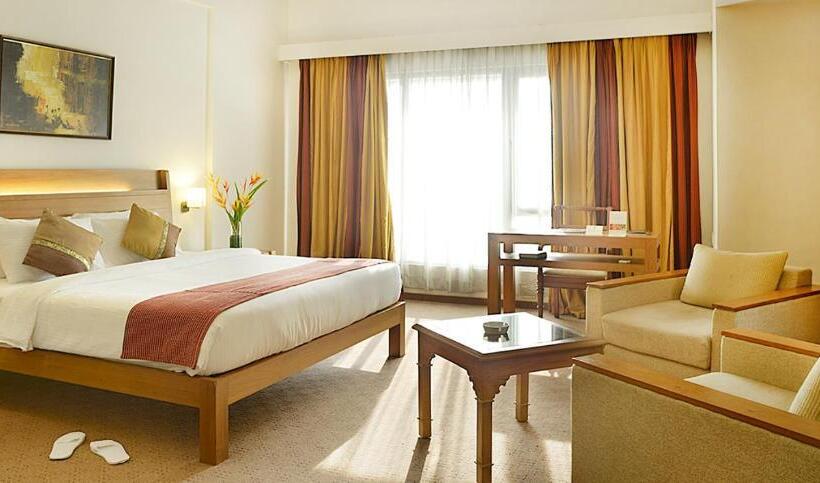 酒店 The Avenue Regent