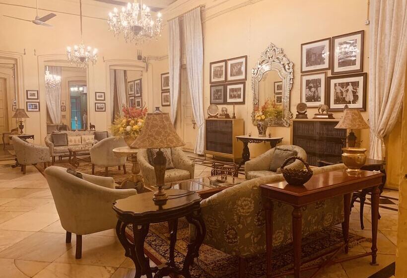 Отель The Elgin Fairlawn Kolkata