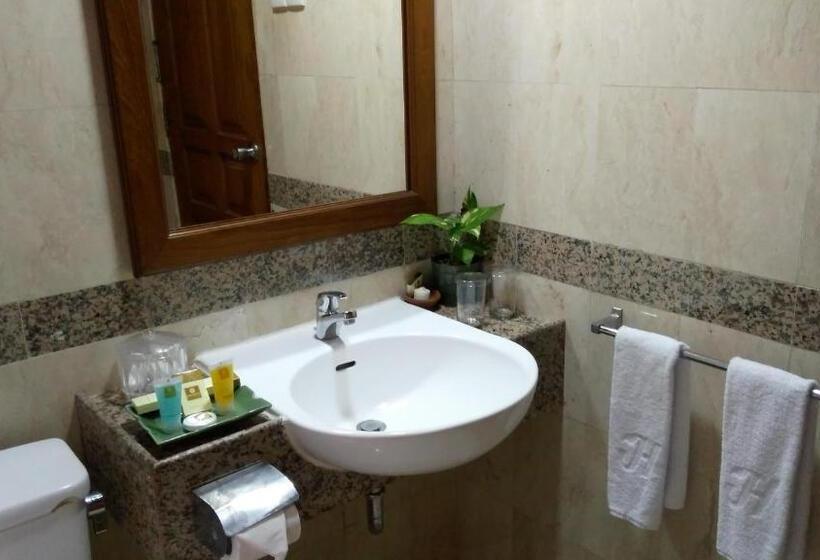 酒店 The Jayakarta Bali Beach Resort