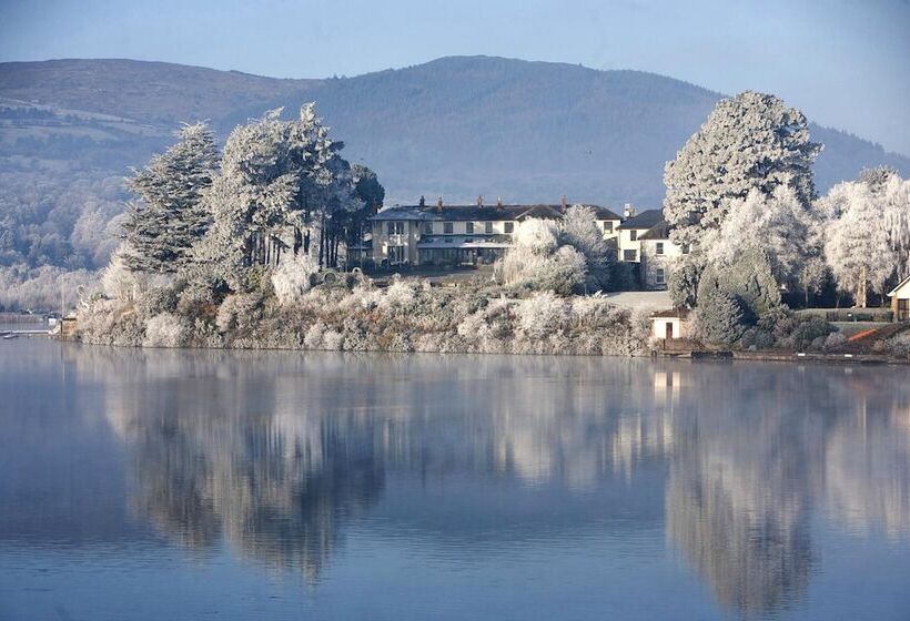 The Lakeside Hotel & Leisure Centre