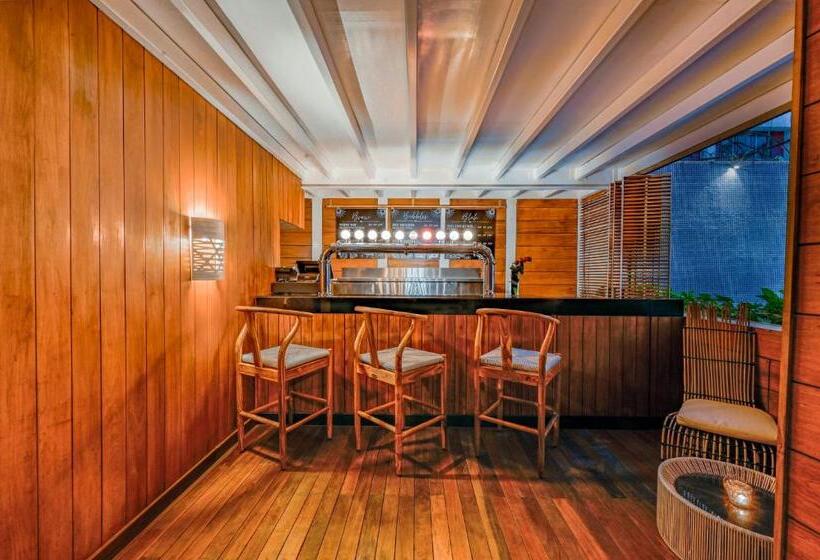 호텔 The Park Bangalore