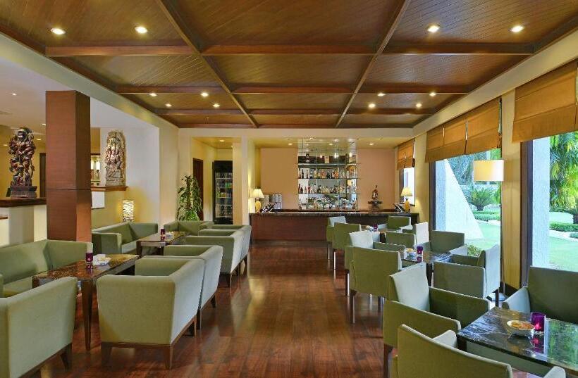 Radisson Jass Hotel, Khajuraho