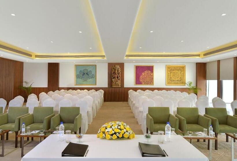 Radisson Jass Hotel, Khajuraho