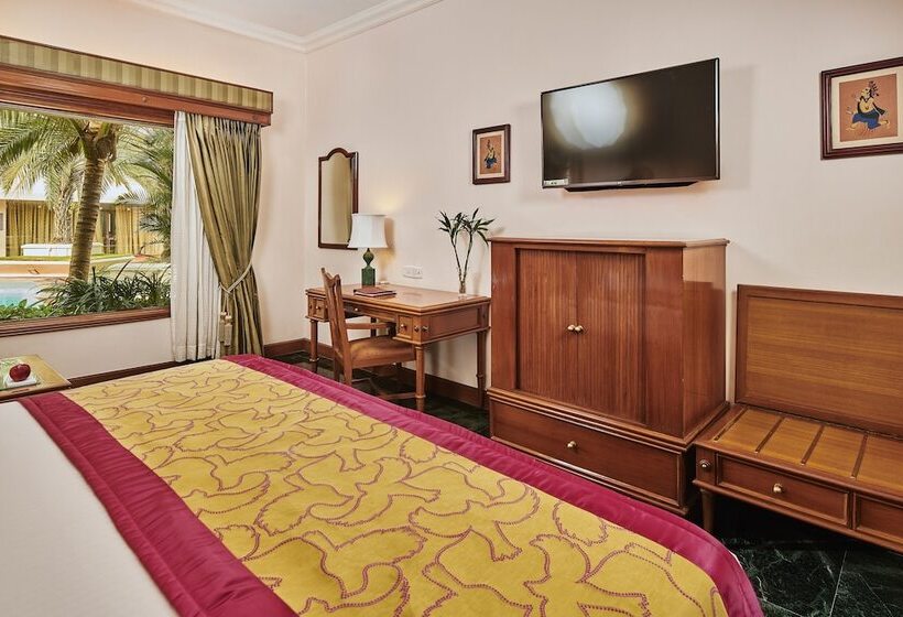 酒店 The Ummed Ahmedabad Airport