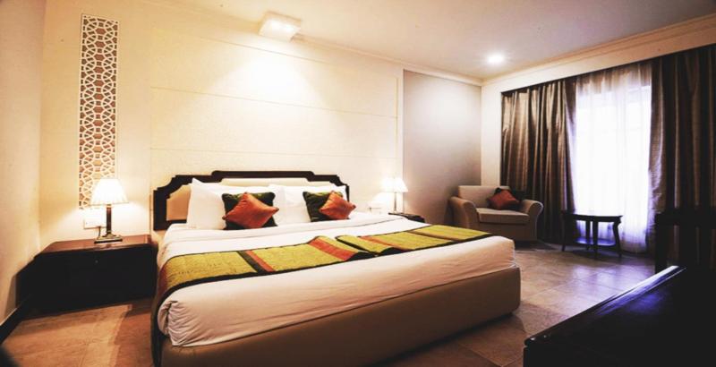 호텔 Howard Plaza The Fern, Agra