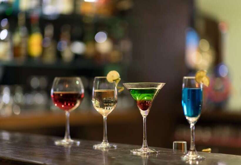 호텔 Howard Plaza The Fern, Agra