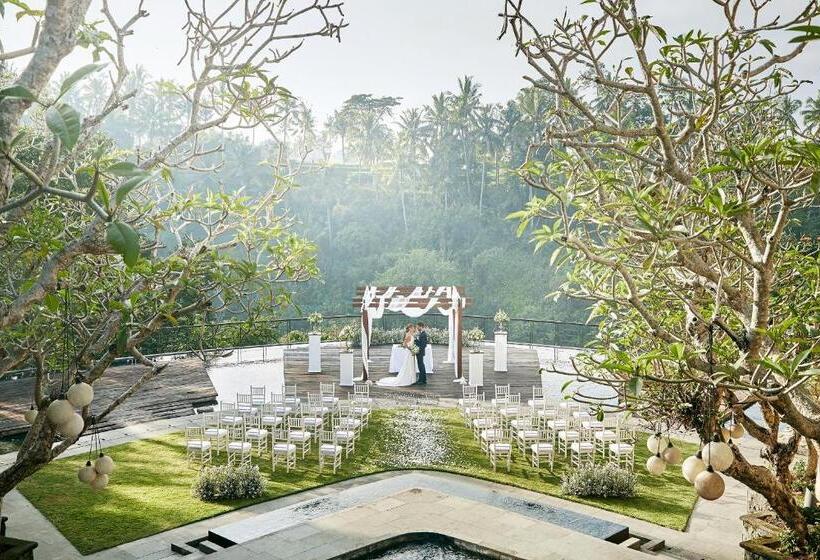 استراحتگاه Kamandalu Ubud