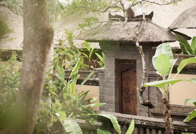 استراحتگاه Kamandalu Ubud