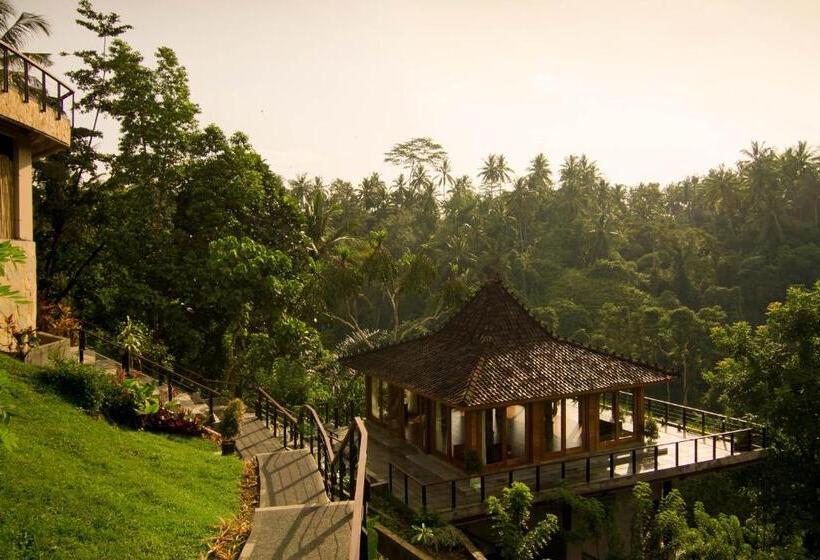 リゾートホテル Kamandalu Ubud