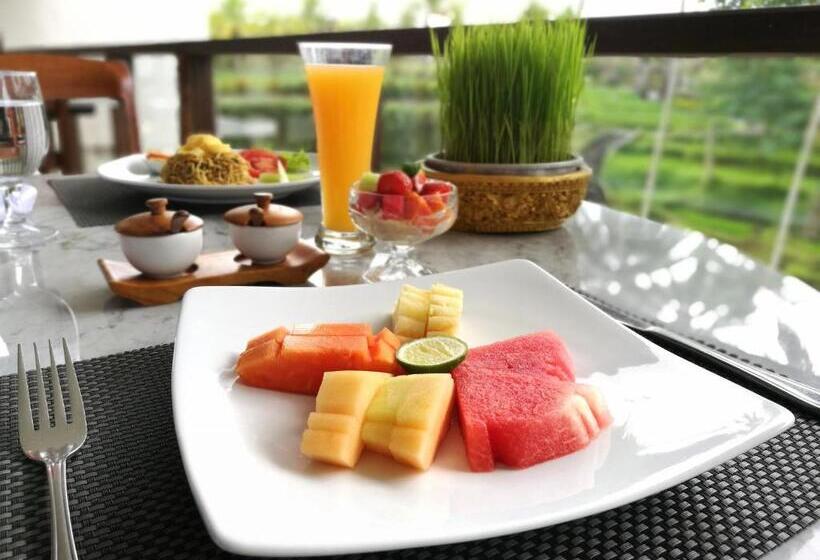 リゾートホテル Kamandalu Ubud