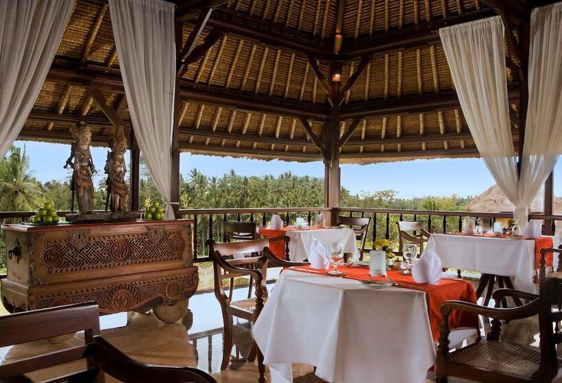 リゾートホテル Kamandalu Ubud