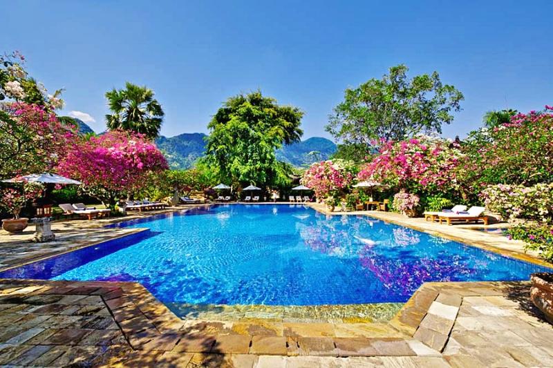 Matahari Beach Resort & Spa