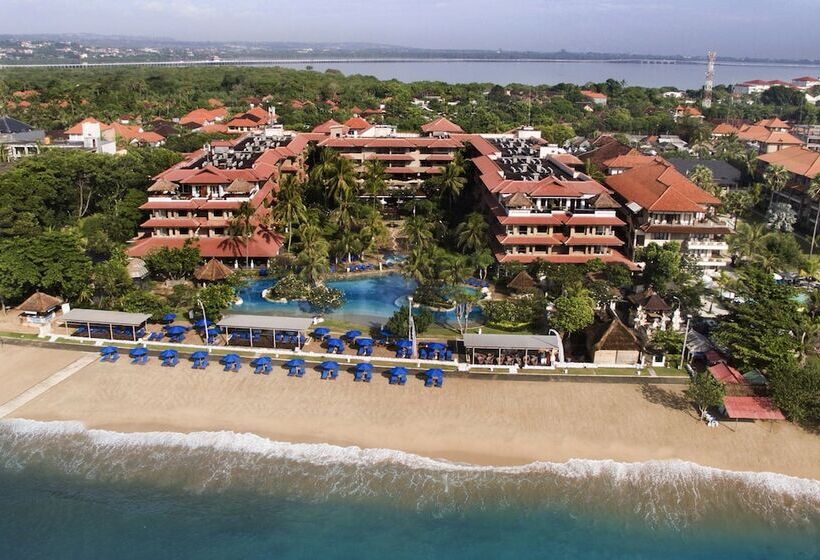 استراحتگاه Nikko Bali Benoa Beach