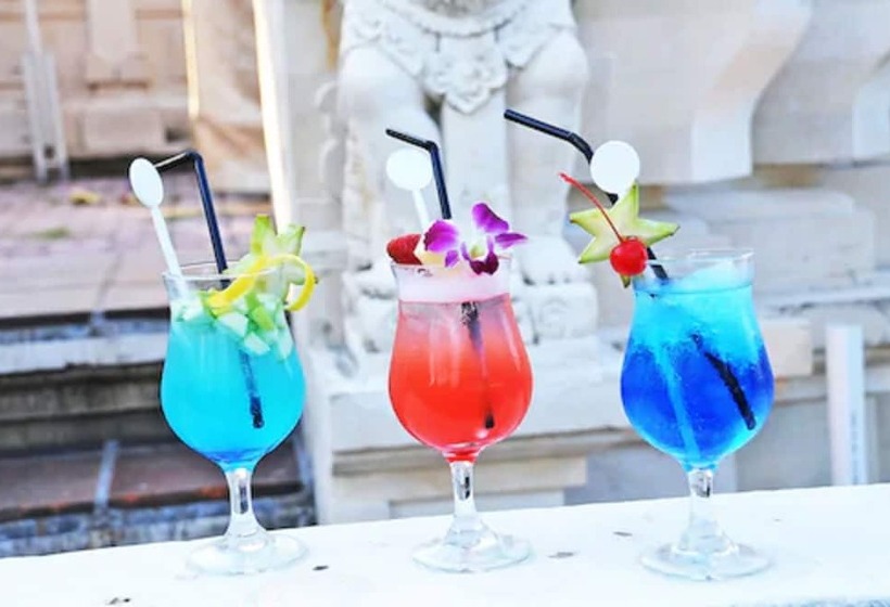 استراحتگاه Nikko Bali Benoa Beach