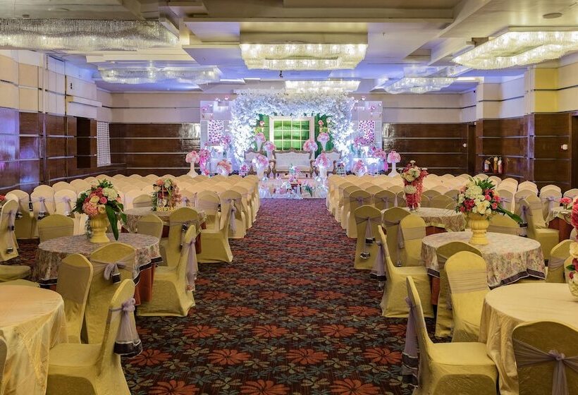 The Residence Hotel & Apartments