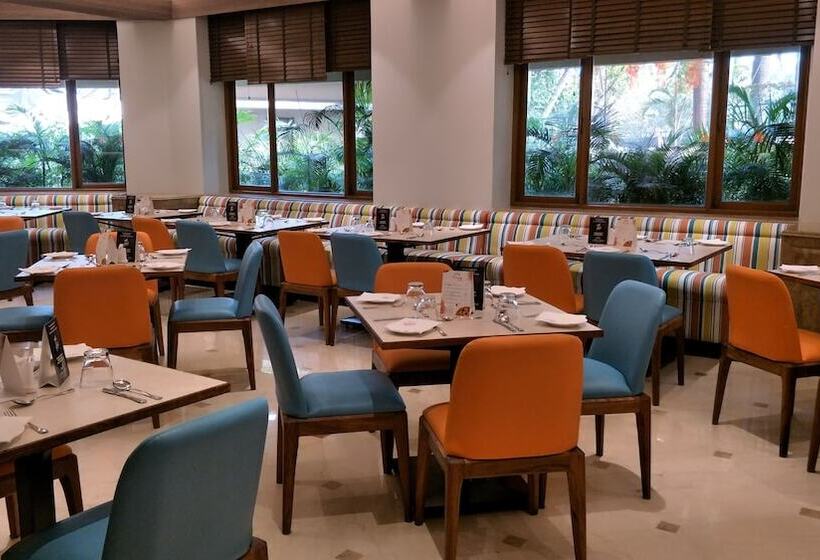 The Residence Hotel & Apartments