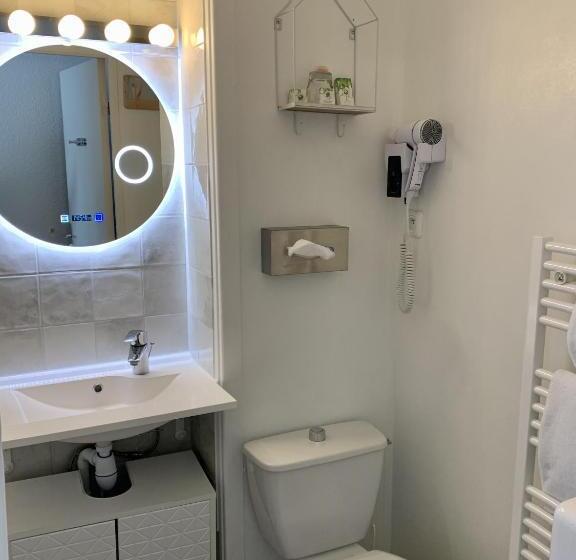 Ambassadeur Hotel   Cherbourg Port De Plaisance