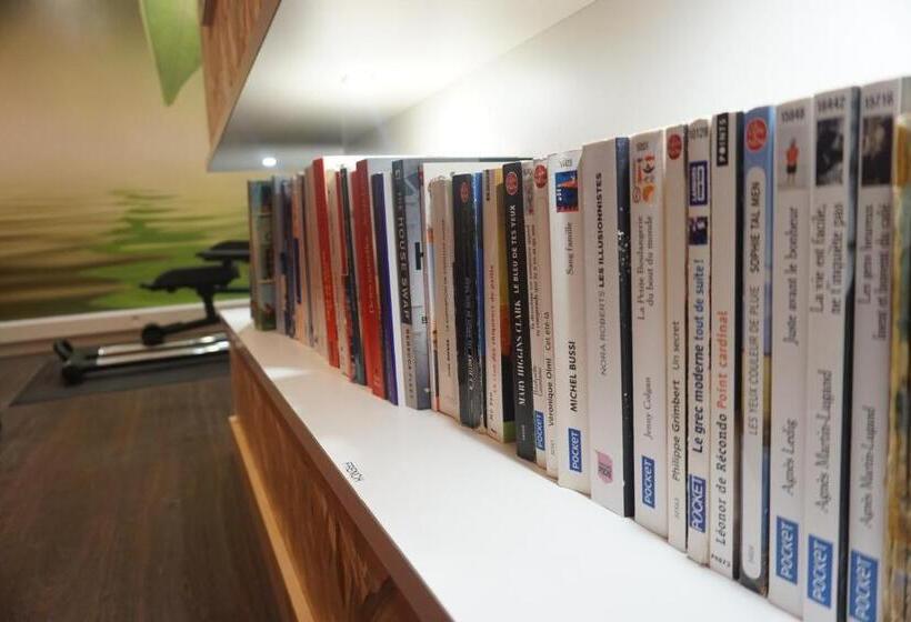 Ambassadeur Hotel   Cherbourg Port De Plaisance