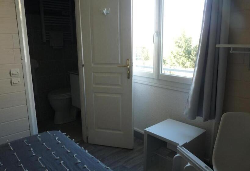 Отель De La Gare