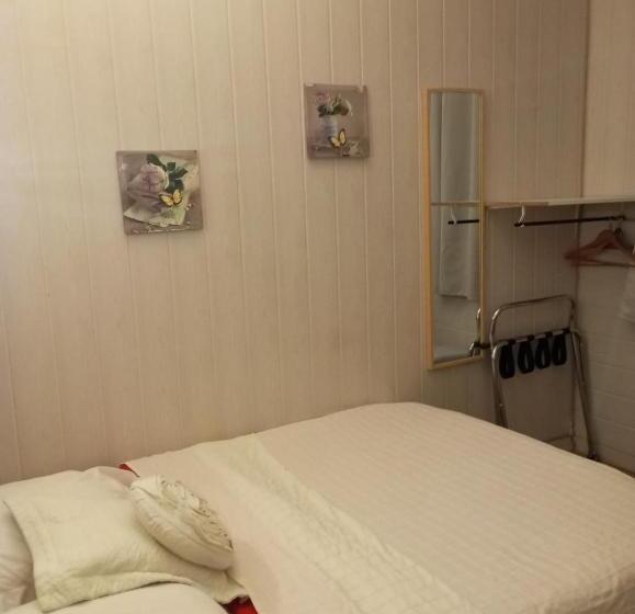 Отель De La Gare