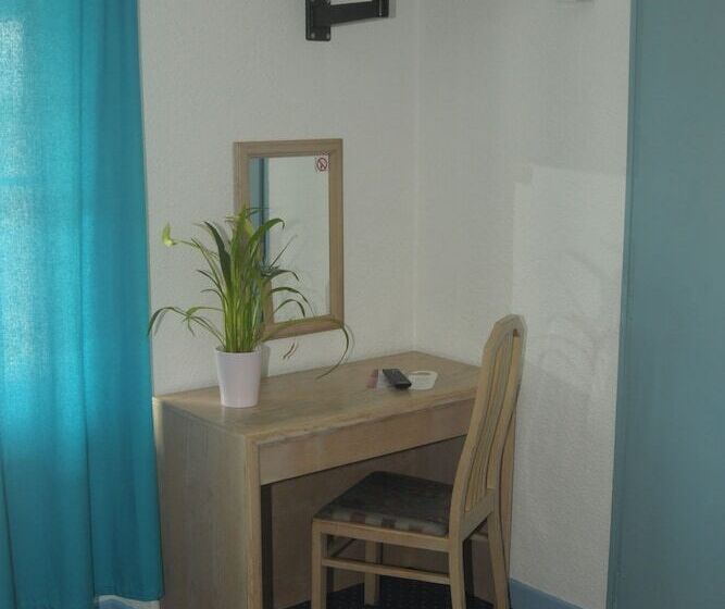 בית מלון כפרי Hôtel De La Poste