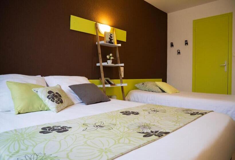 בית מלון כפרי Hôtel Les Thermes