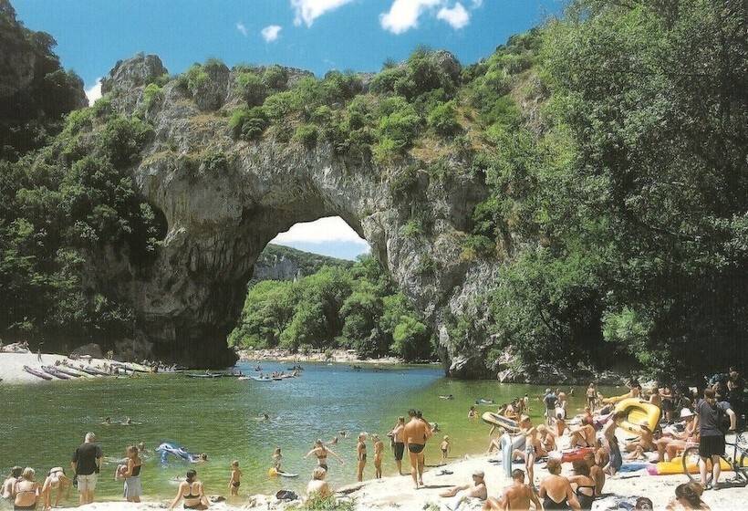 בית מלון כפרי Hôtel Saint Jean