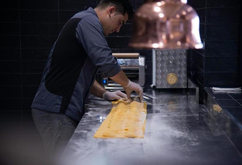 Miamar Luxury Hotel & Spa