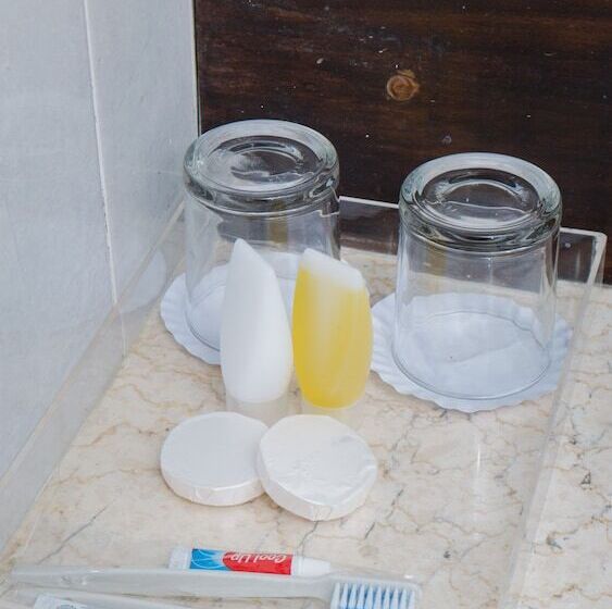 בית מלון כפרי Grand Elty Krakatoa