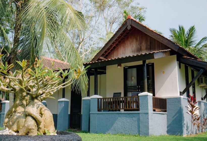 בית מלון כפרי Grand Elty Krakatoa