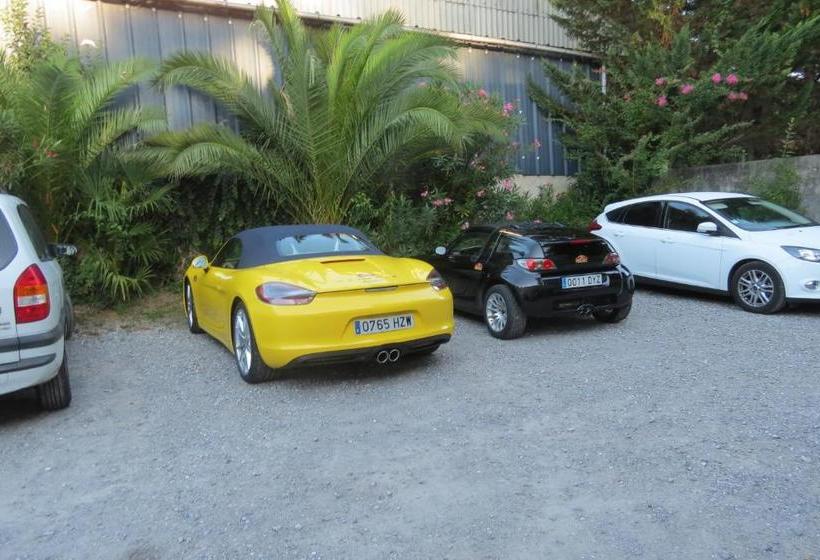 فندق Au Petit Béarn