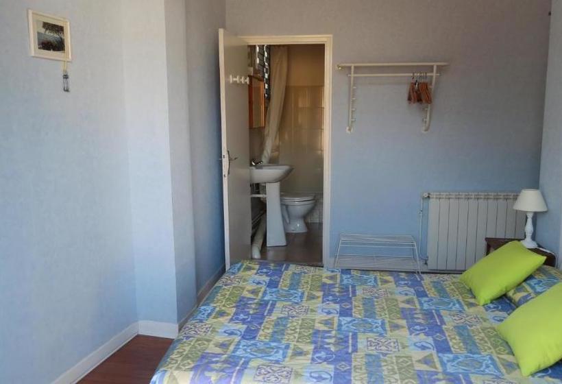 فندق Au Petit Béarn