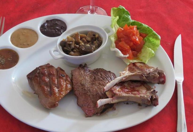 فندق Au Petit Béarn