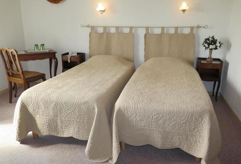 Отель Hôtel Cap Soleil