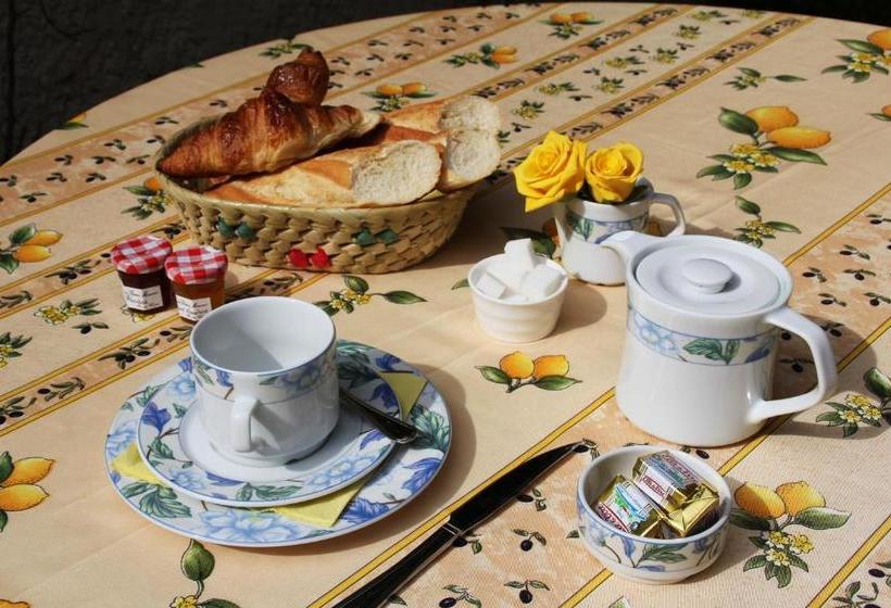 Отель Hôtel Cap Soleil