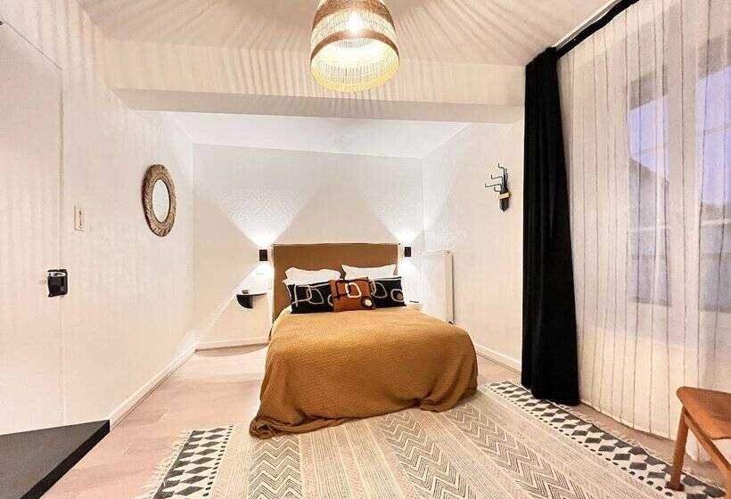 בית מלון כפרי Du Commerce