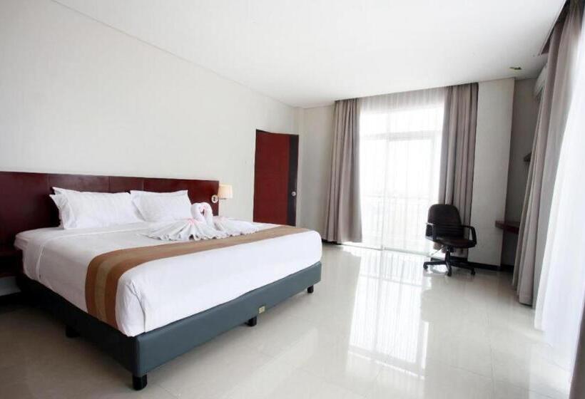 Karlita Hotel Tegal