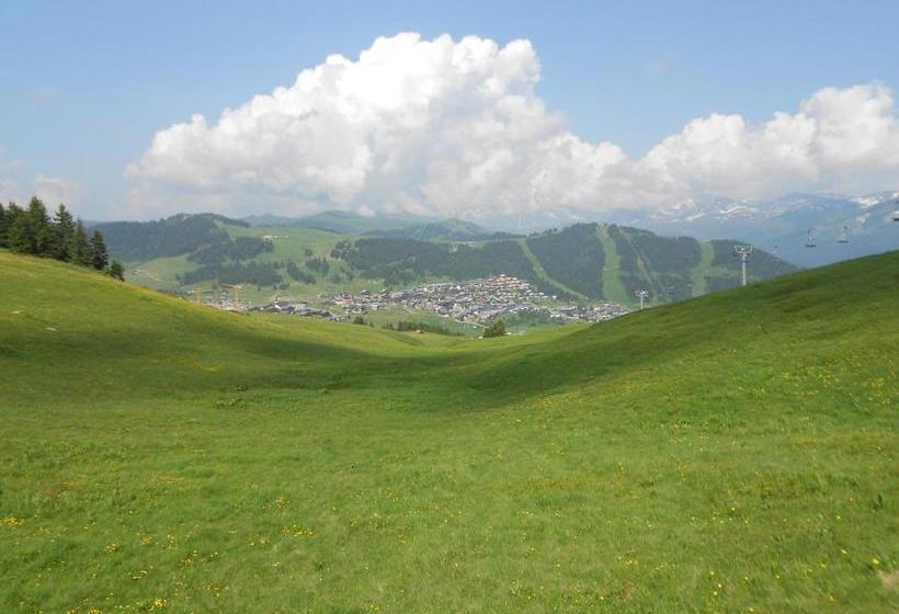 فندق Hôtel Chalet Le Caribou