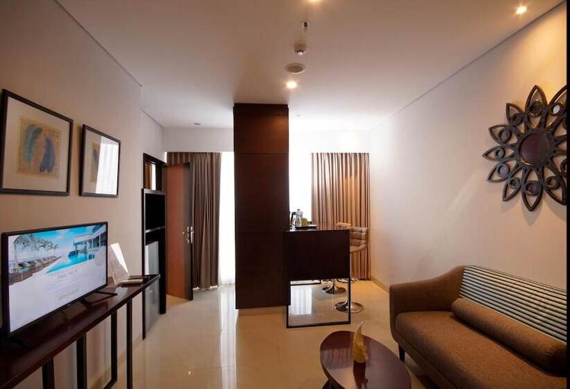 ホテル Primebiz  Tegal